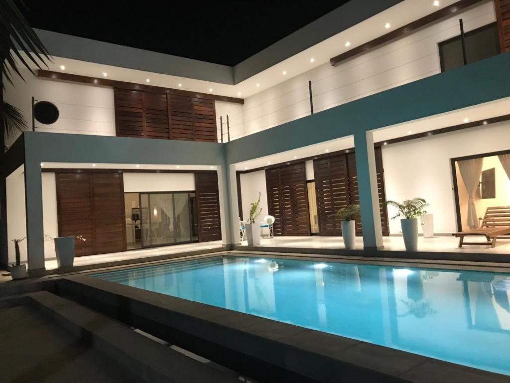 Villa Carabane Сомон Экстерьер фото
