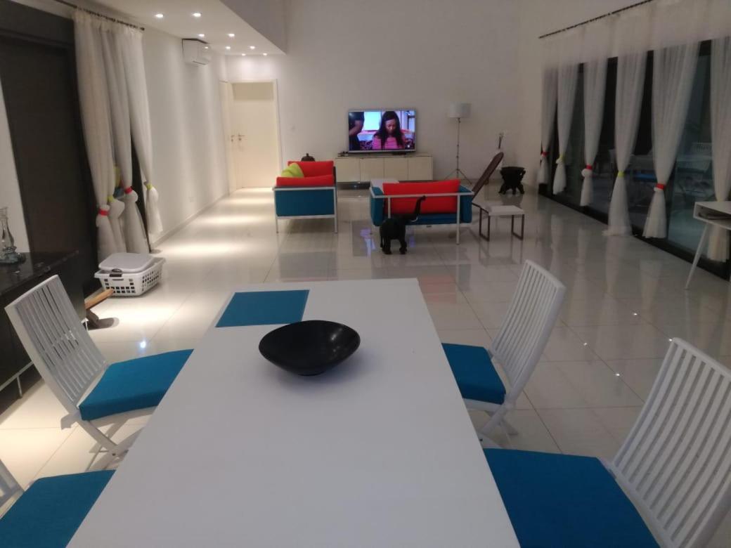 Villa Carabane Сомон Экстерьер фото